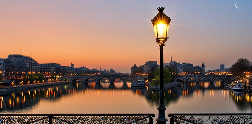 Paris By Night Paris Bike Tour